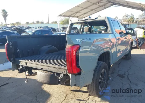 2022 Toyota Tundra Sr5 z USA, uszkodzony, nr VIN 5TFLA5EC3NX008828